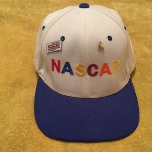 NASCAR Adjustable Hat with Winston Cup Series Pin (HAT1)